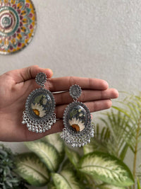 Ivory Petal Jhumka thumbnail